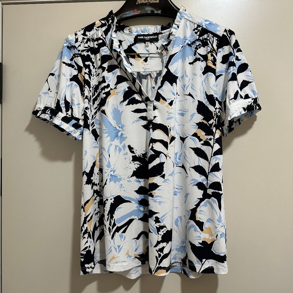 NWOT Designer Karl Lagerfeld Paris Short Sleeve Top Size S